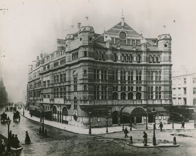 Palace Theatre, Cambridge Circus, London von English Photographer